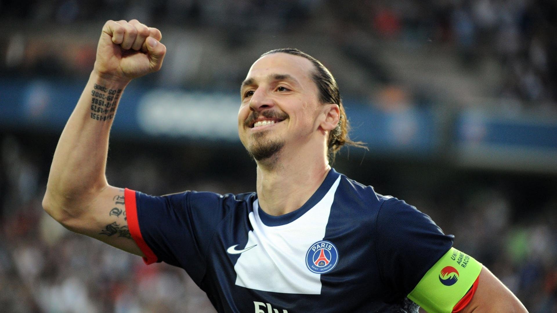 九游下载电脑版官网-多位球星独领风骚，哈兰德单刀双响，亚马尔内切兜死角，安东尼世界波双响